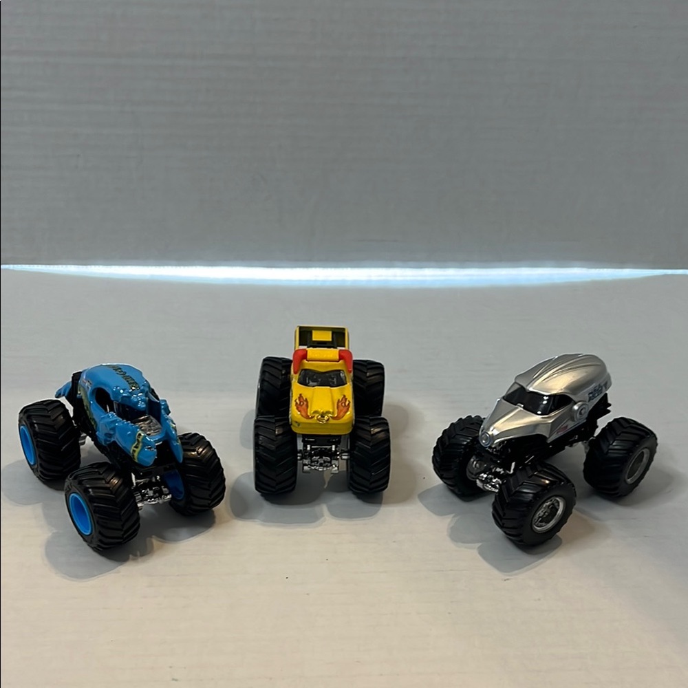 Set of 3 hot wheels,monster trucks-crash station,NEA police, silver,EL Toro Loco